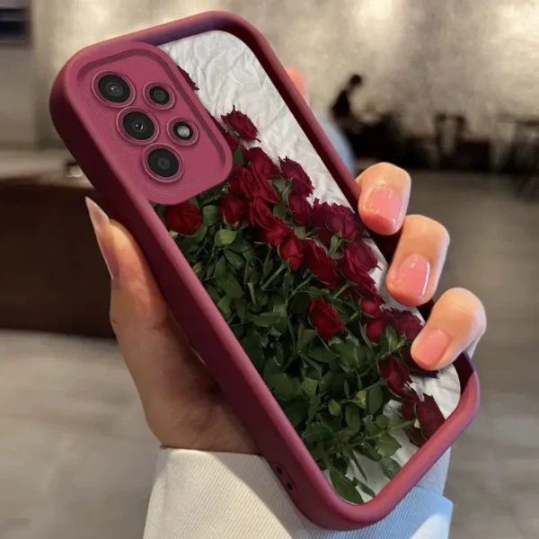 ⁦غطاء هاتف بتصميم زهور وردية كبيرة على هاتف جالاكسي⁩ - الصورة ⁦6⁩