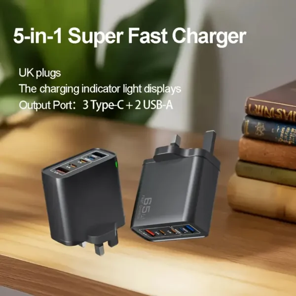 ⁦شاحن فائق السرعة 65 واط مع مقبس قياسي من المملكة المتحدة يحتوي على 3 منافذ Type-C + 2 منافذ USB-A تسمح بالشحن المتناسق مع 5 منافذ⁩ - الصورة ⁦4⁩
